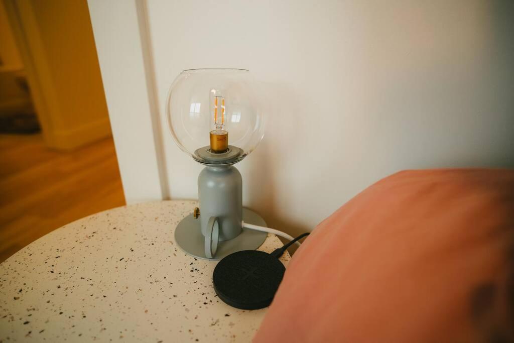 Chic Cozy Retreat - 2Br - Stunning North End Views Apartment Halifax Luaran gambar