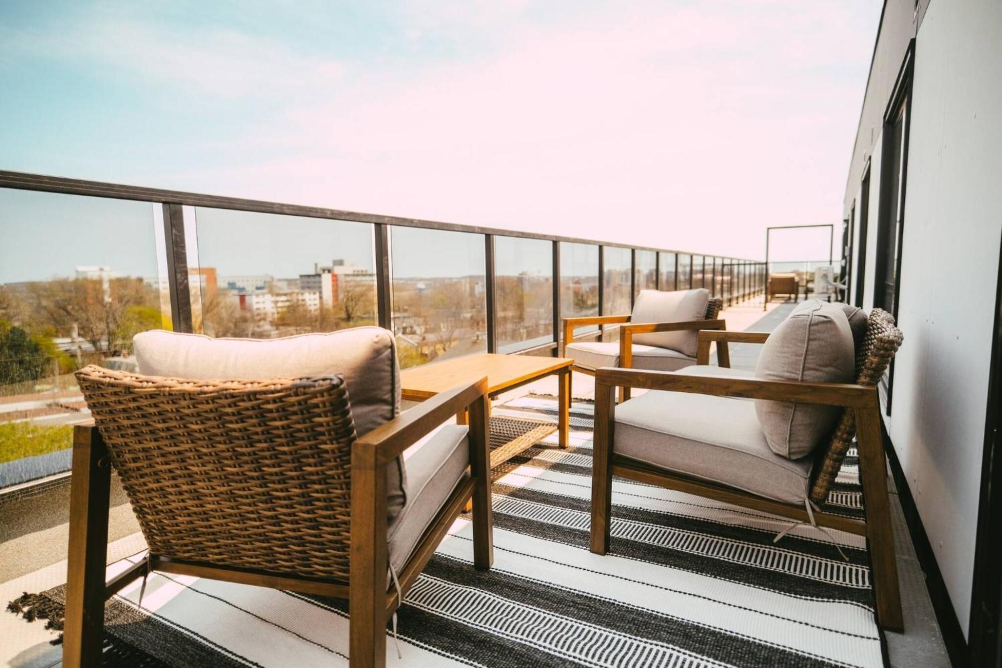 Chic Cozy Retreat - 2Br - Stunning North End Views Apartment Halifax Luaran gambar